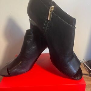 Brand New Peep Toe Shoes Size 10